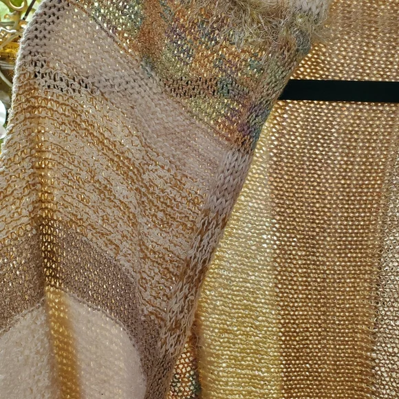 Absolutely Beautiful Handmade Shawl